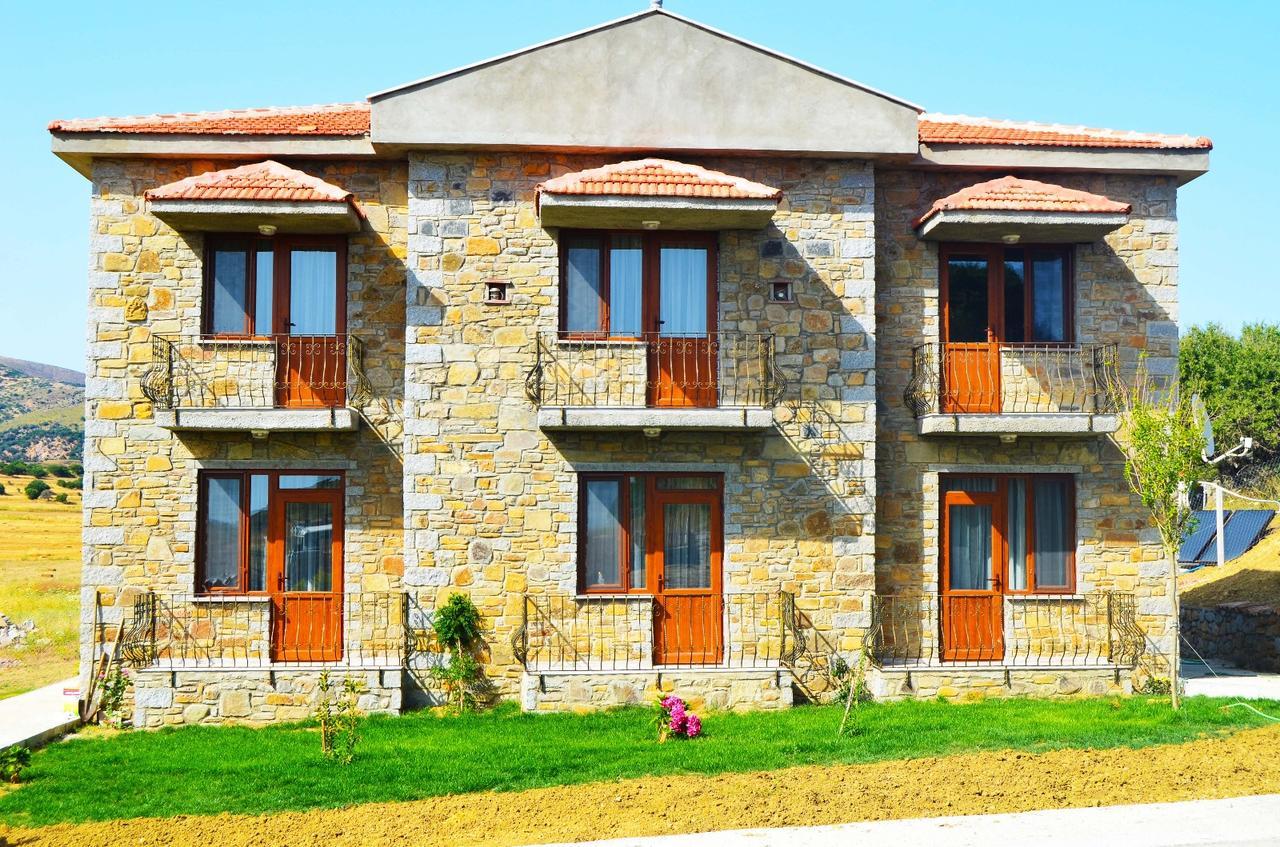 Laz Koyu Pansiyon İmroz 外观 照片